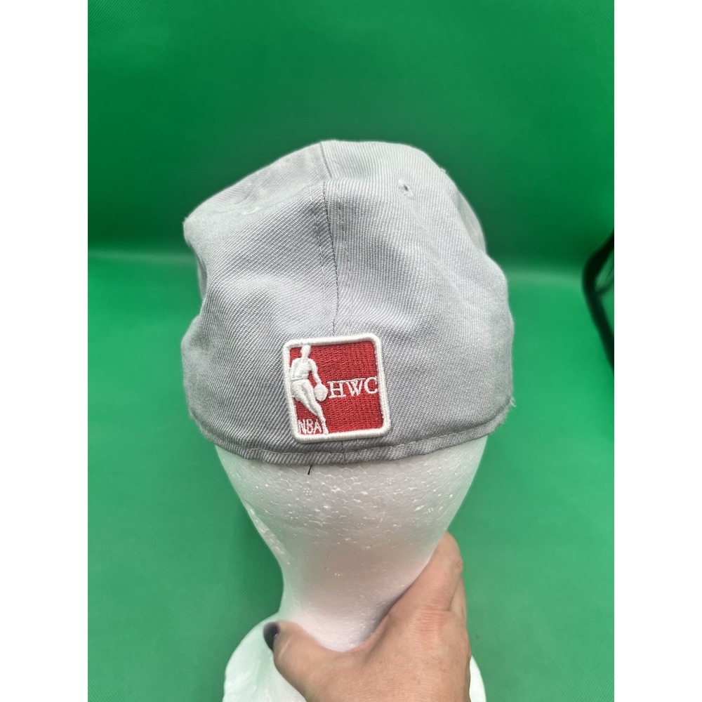 New Era 59FIFTY NBA HWC Chicago Bulls Fitted Hat Gray Black Size 7 1/4 - Picture 4 of 7